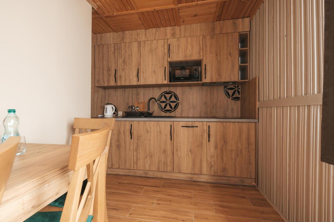 Apartamenty Grand Tatry - Sauna I Jacuzzi Wliczone W Cene Pobytu - 10 Minut Pieszo Od Term Bania بيالكا تاترزانسكا المظهر الخارجي الصورة