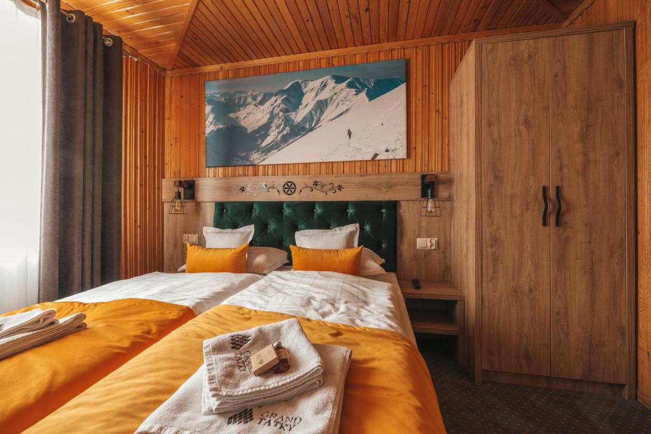 Apartamenty Grand Tatry - Sauna I Jacuzzi Wliczone W Cene Pobytu - 10 Minut Pieszo Od Term Bania بيالكا تاترزانسكا المظهر الخارجي الصورة
