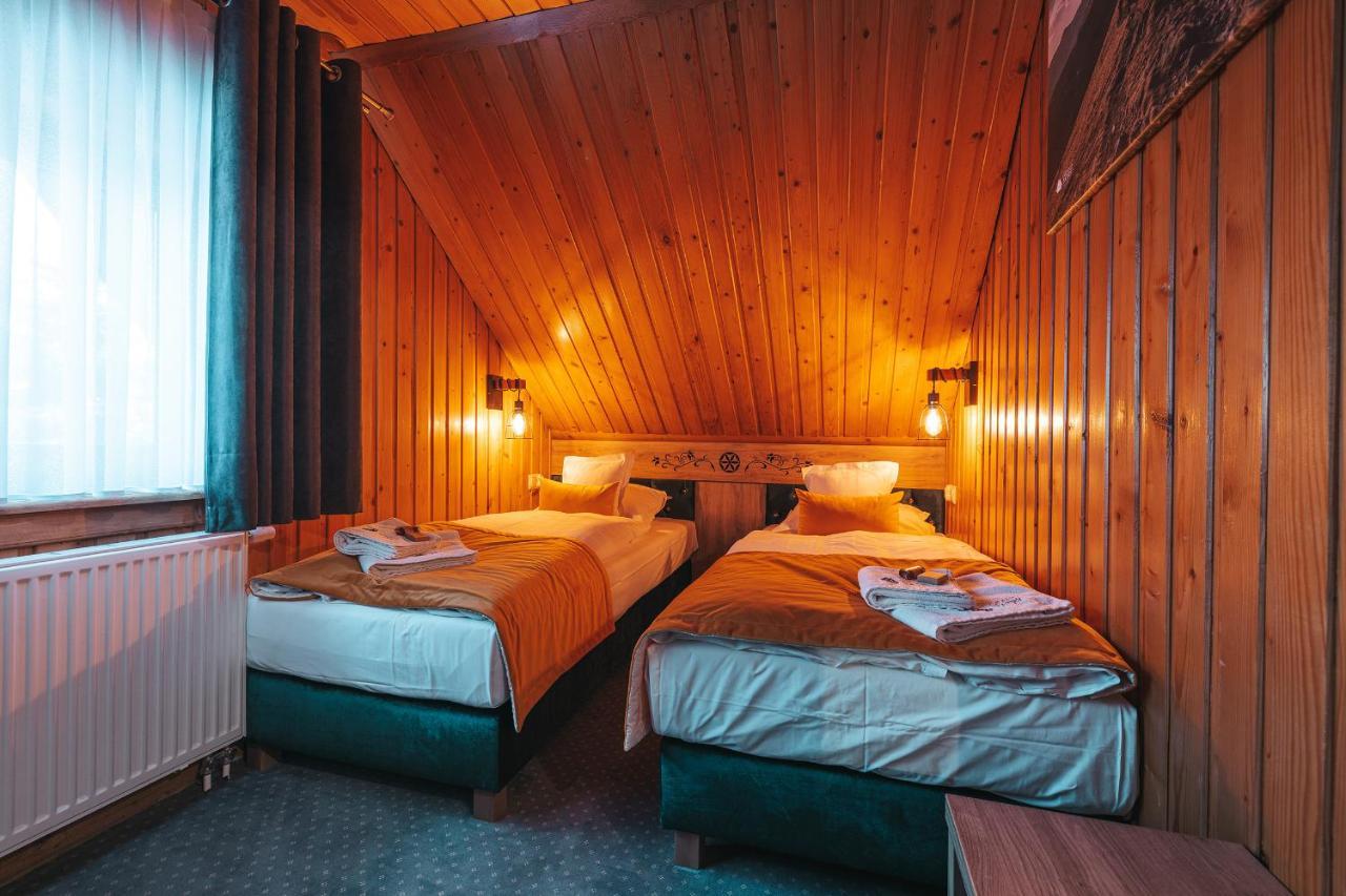 Apartamenty Grand Tatry - Sauna I Jacuzzi Wliczone W Cene Pobytu - 10 Minut Pieszo Od Term Bania بيالكا تاترزانسكا المظهر الخارجي الصورة
